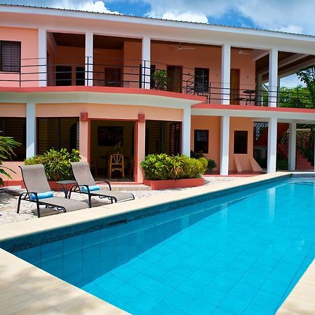 Coral House Panzió Punta Gorda Kültér fotó